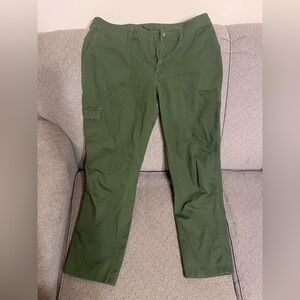 Green Casual Pants